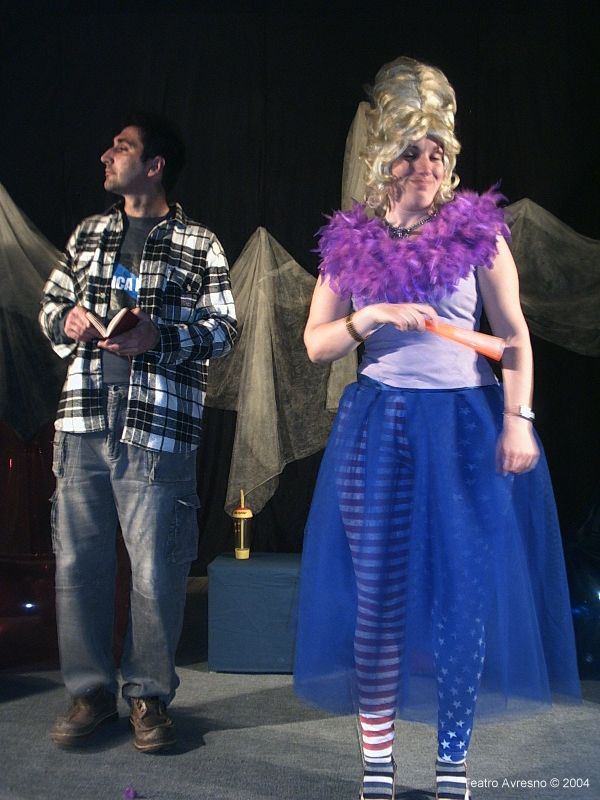 600x800 pixels (74K)